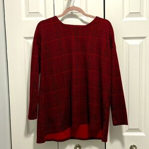 J Jill red/black houndstooth top soft and comfy L $12